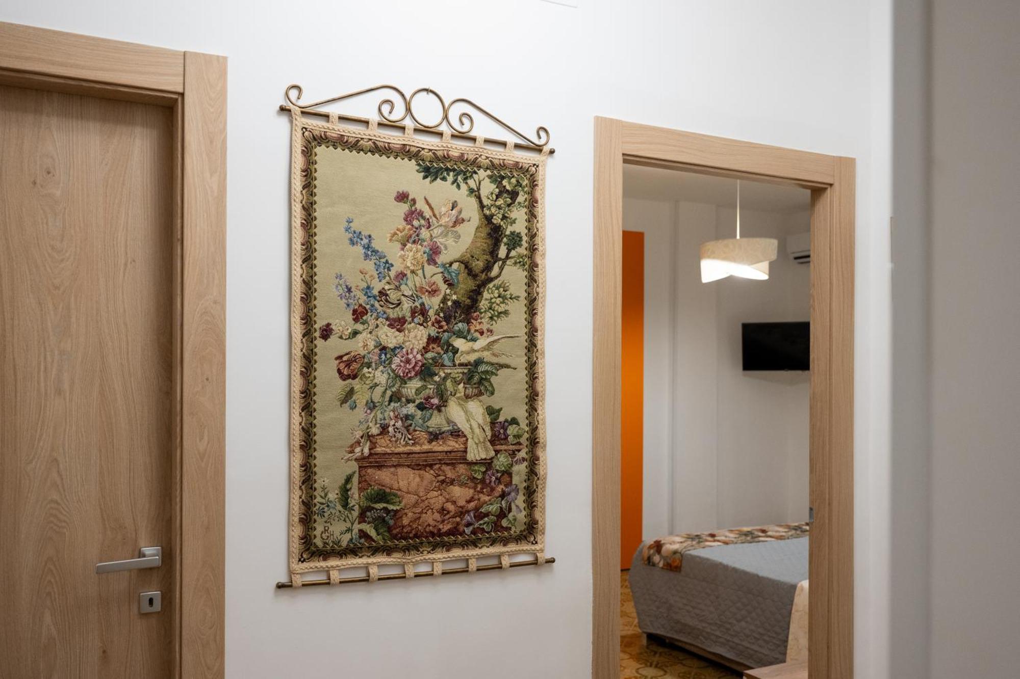 B&B Benvenuti Al Centro 卡塞塔 外观 照片